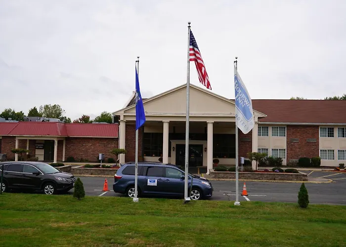 Rodeway Inn & Suites East Windsor