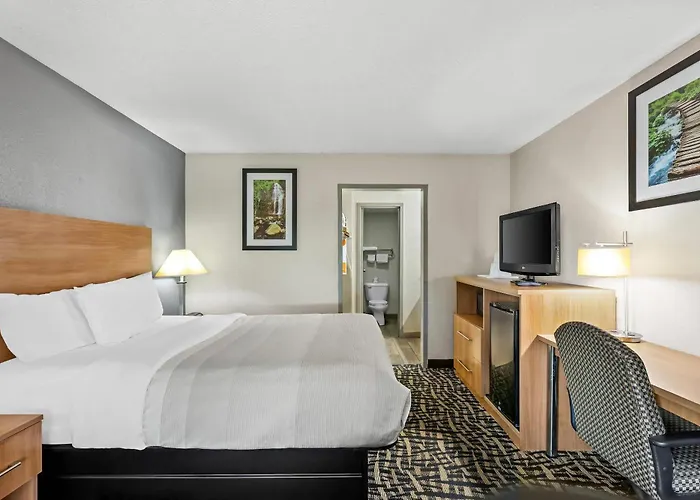 Quality Inn Bowling Green South