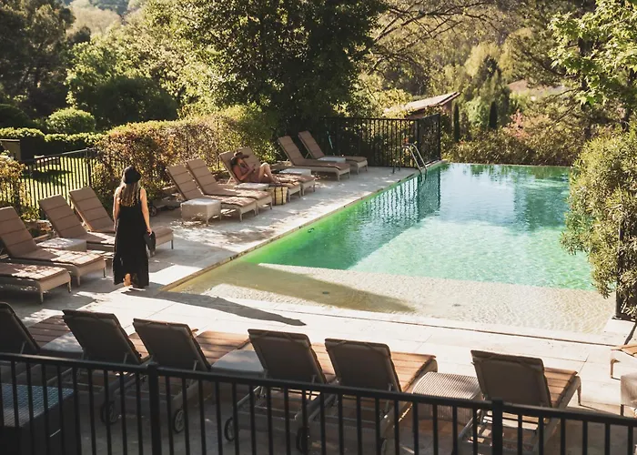 Les Lodges Sainte-Victoire &Spa