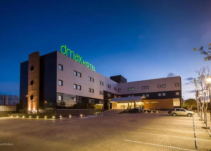 Dmax Hotel