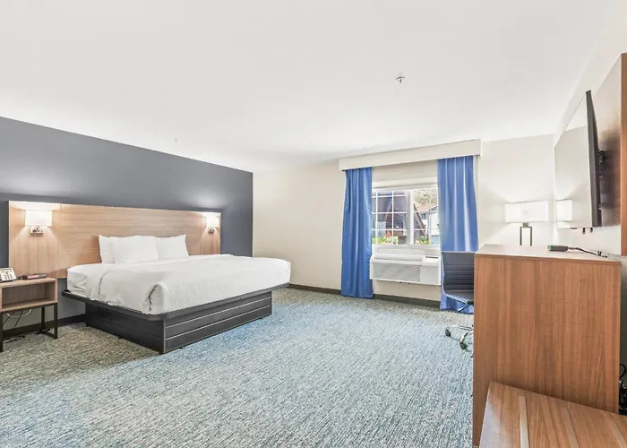 Quality Inn & Suites On The River Glenwood Springs