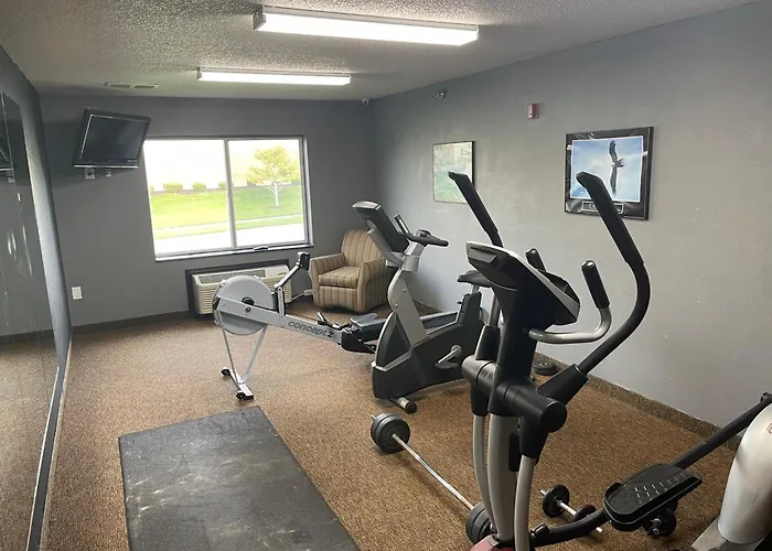 New Victorian Inn & Suites Lincoln