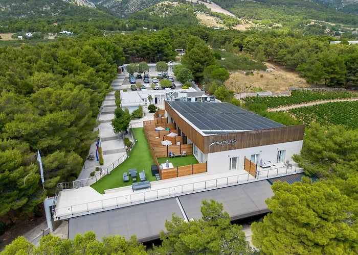 Zlatni Rat Beach Resort Bol