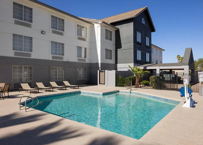Garner Phoenix Northwest - By Ihg