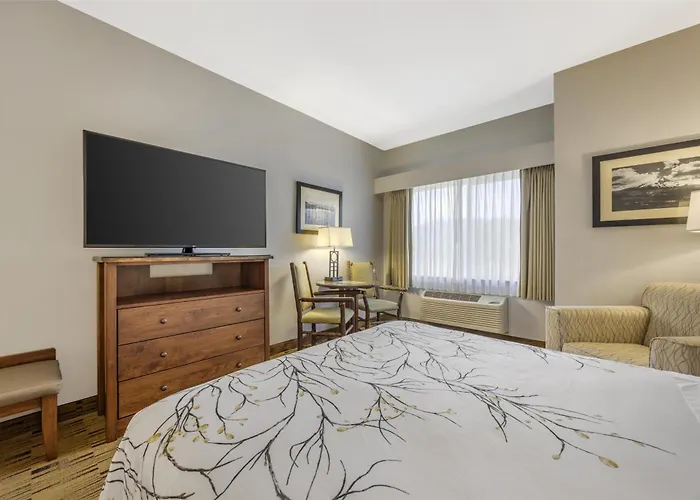 Best Western Plus Columbia River Inn