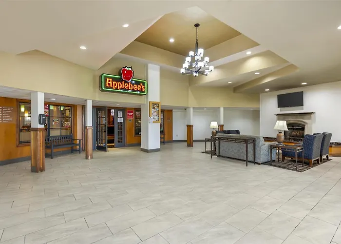 Best Western Plus And Conference Center
