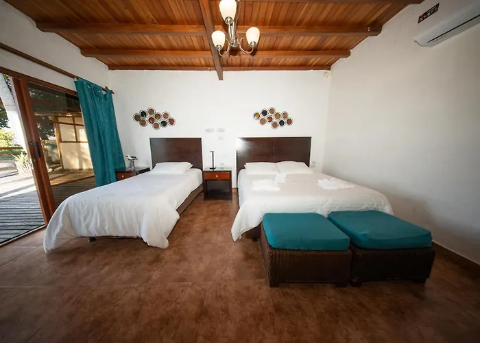Hotel Isamar Galapagos Beachfront Puerto Villamil