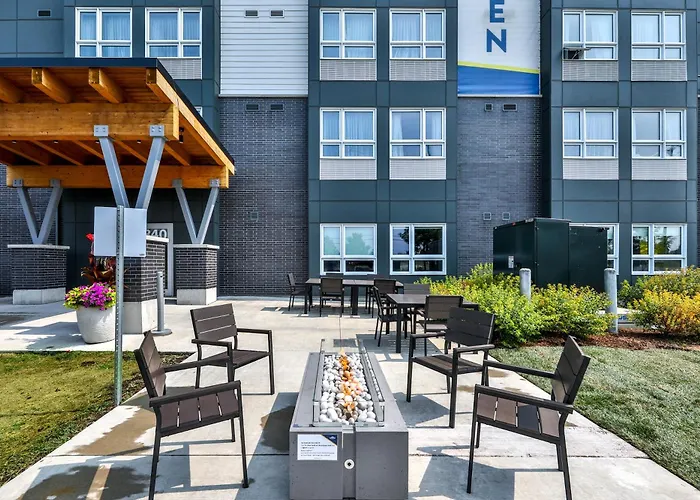 Microtel Inn & Suites By Wyndham Kanata Ottawa West