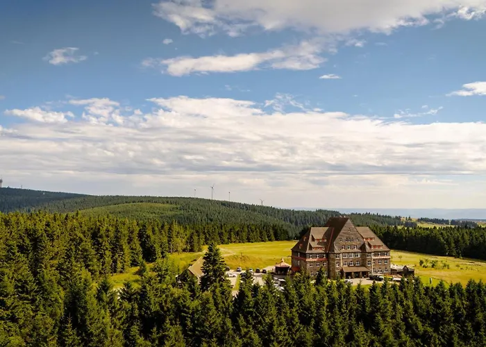 Naturhotel Sachsenbaude Oberwiesenthal - Indoor-Pool & Outdoor-Whirlpool