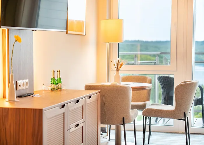 Strandhotel Seerose Ostseebad Kölpinsee