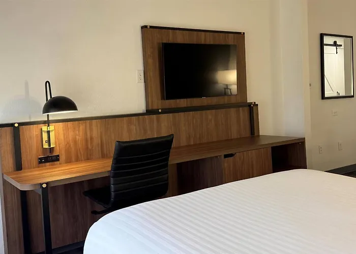 Wingate By Wyndham Airport - Rockville Road
