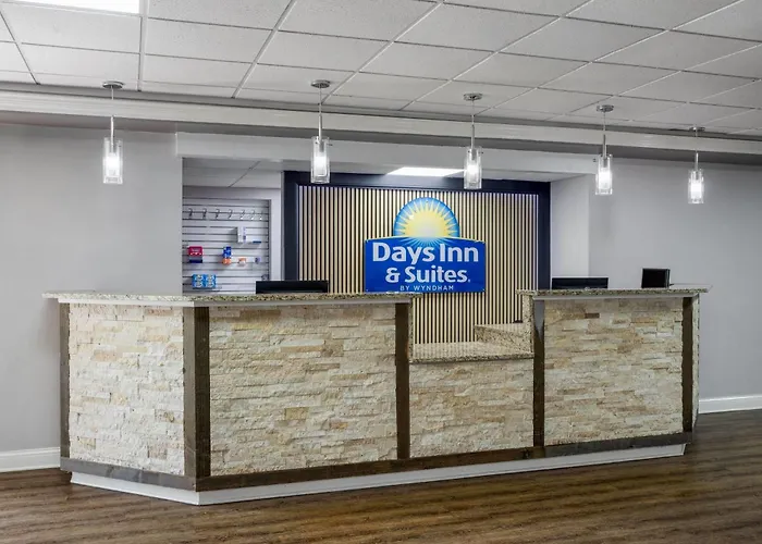 Days Inn And Suites By Wyndham Hammond, In