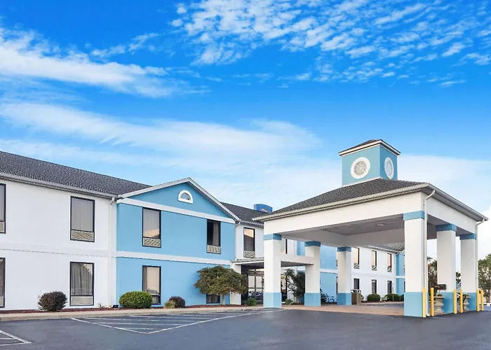 Baymont By Wyndham Madisonville