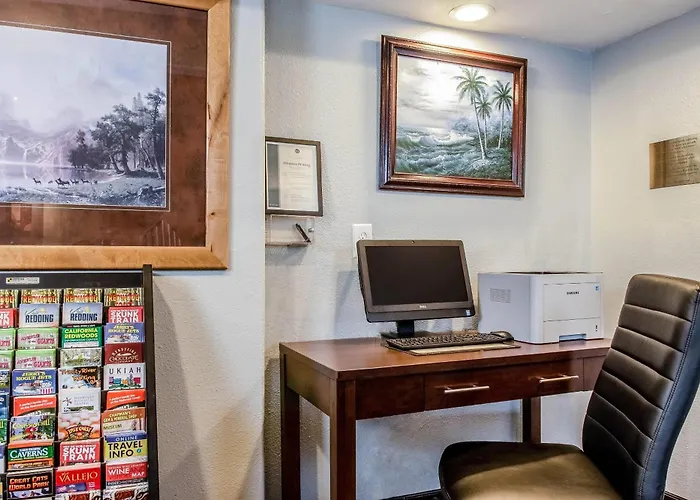 Clarion Hotel By Humboldt Bay