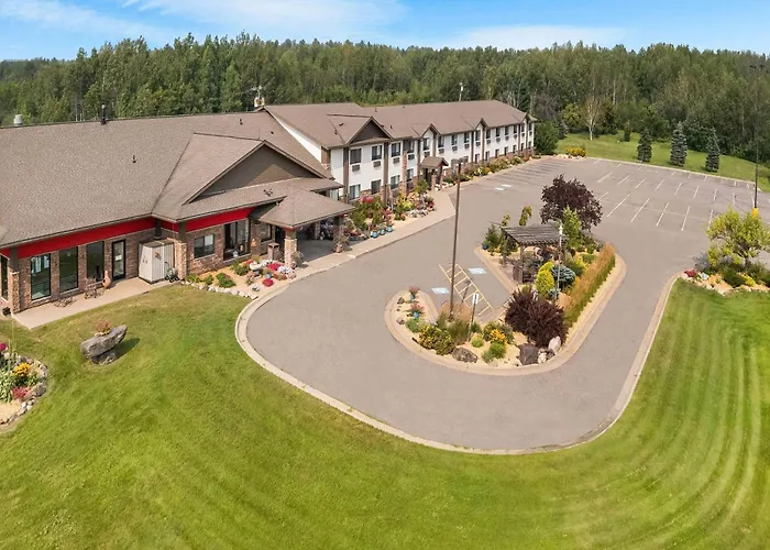 Super 8 By Wyndham Eveleth