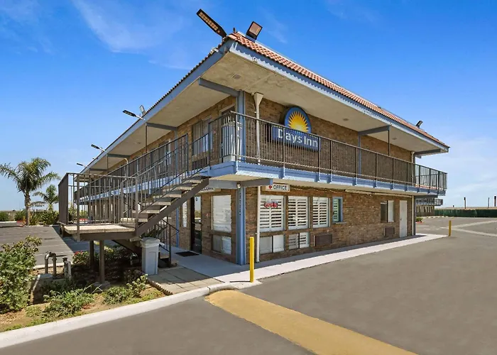 Days Inn By Wyndham Lost Hills