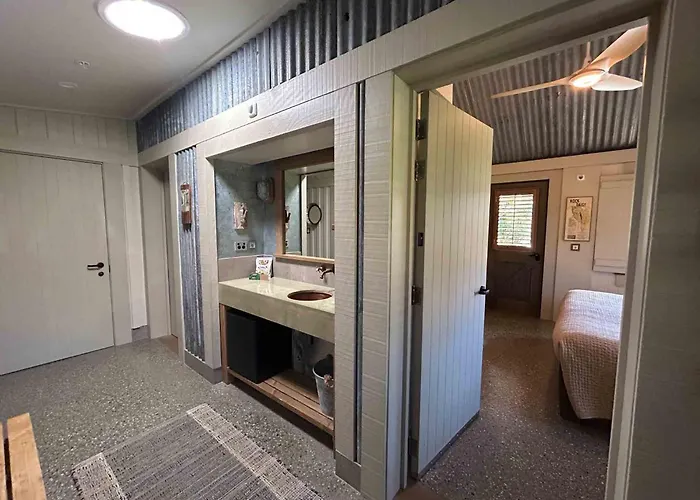 Headwaters Glenorchy Eco Lodge