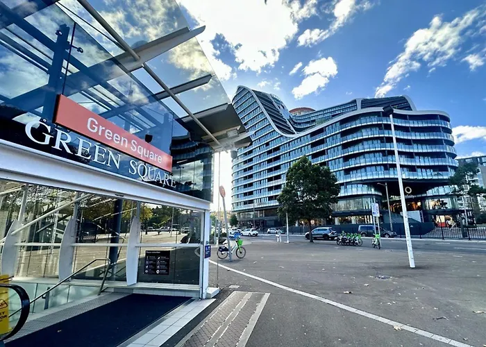 One Global Resorts Green Square