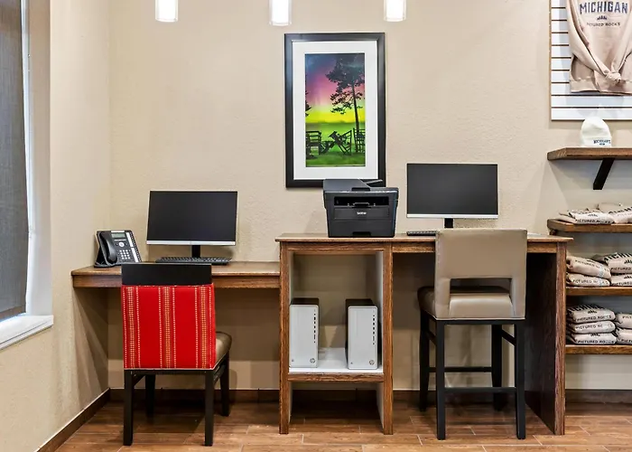 Comfort Inn & Suites Munising-Lakefront