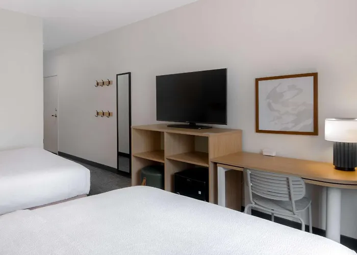 Spark By Hilton Montgomery Eastchase