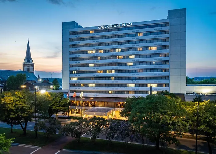 Crowne Plaza Knoxville Downtown University By Ihg