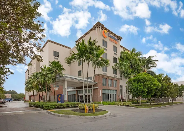Comfort Suites Miami Airport North
