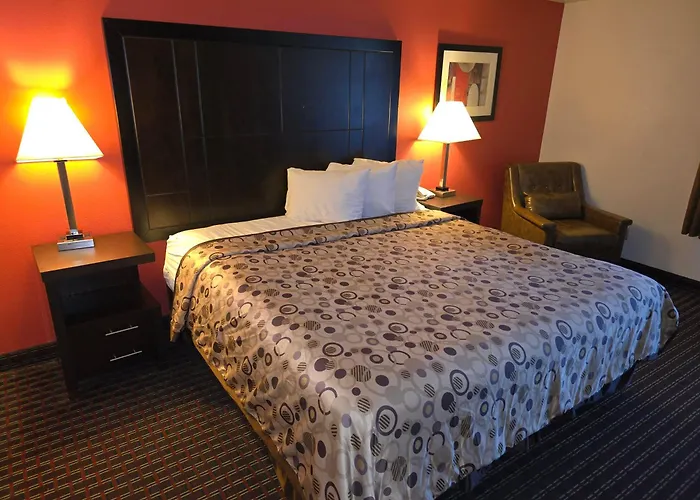Bridgeway Inn & Suites - Portland Airport Gresham