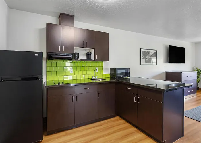Best Western Duchesne Inn