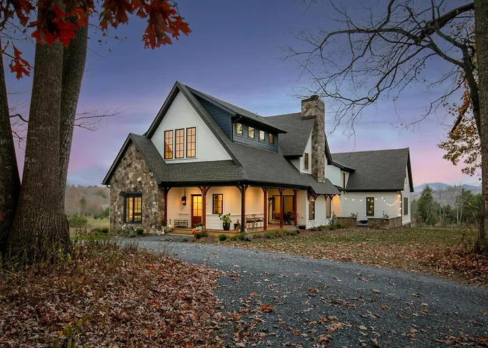 Indigo House, An Adults Only, Modern Bed And Breakfast For Outdoorsy Humans And Kind Dogs