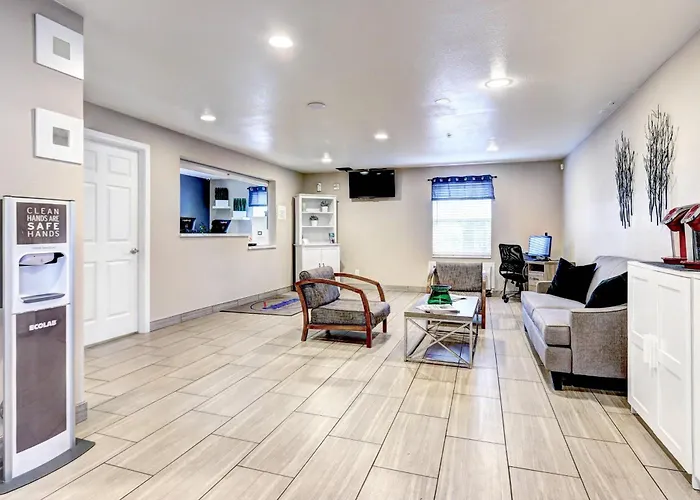 Suburban Studios Westminster Denver North