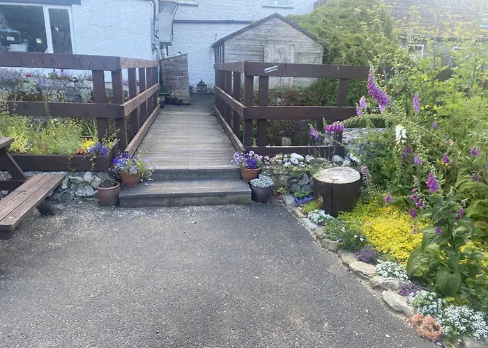 The Bridge Inn