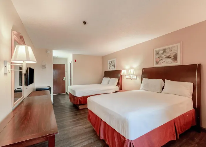 Capital O Fairway Inn - Baytown La Porte Tx