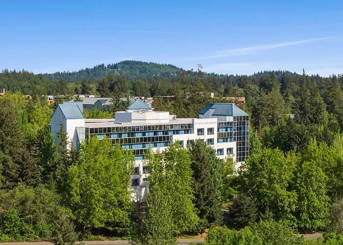 Lake Oswego Dog Friendly Hotels