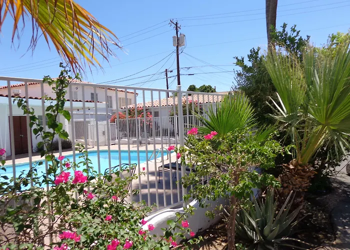 Historic Coronado Motor Hotel By Oyo