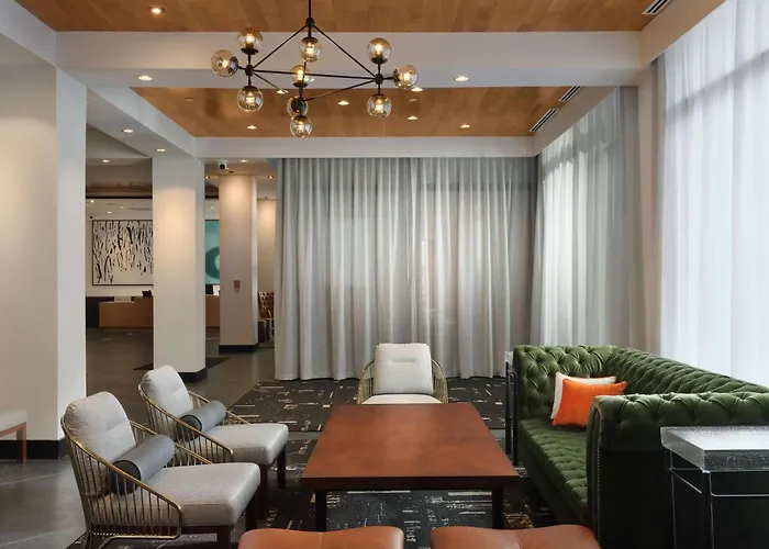The Landing At Hampton Marina, Tapestry Collection By Hilton