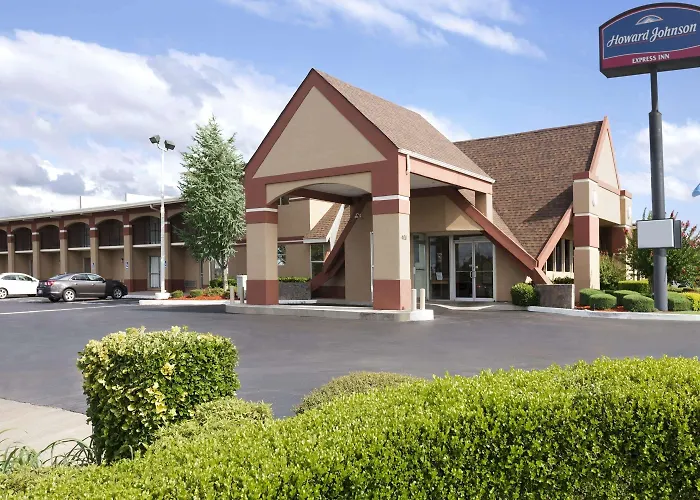 Howard Johnson By Wyndham Oklahoma City Okc Airport, Fairgrounds, I40