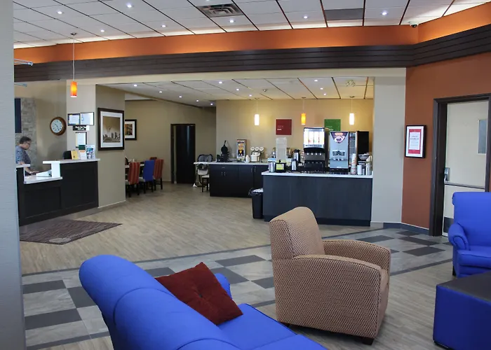 Comfort Inn & Suites Barrie - Highway 400