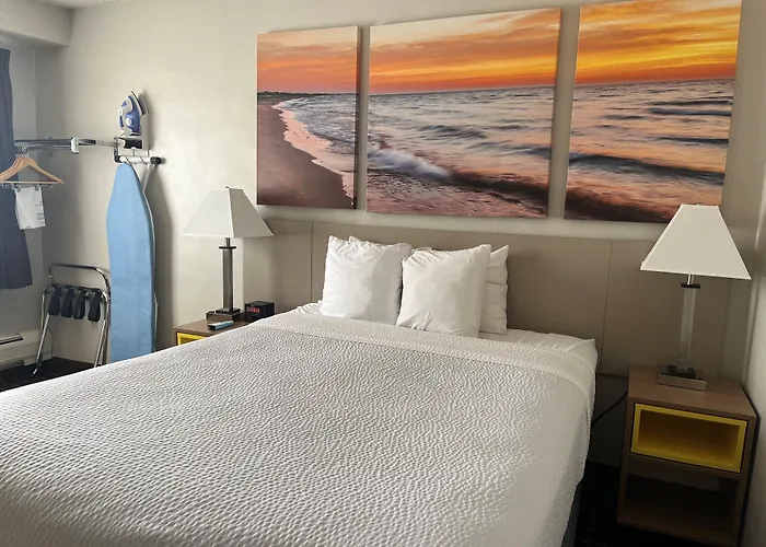 Days Inn By Wyndham Fond Du Lac
