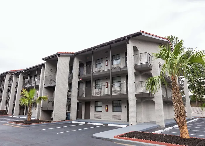 Bhagat Hotels Stone Mountain Atlanta BW Signature Collection