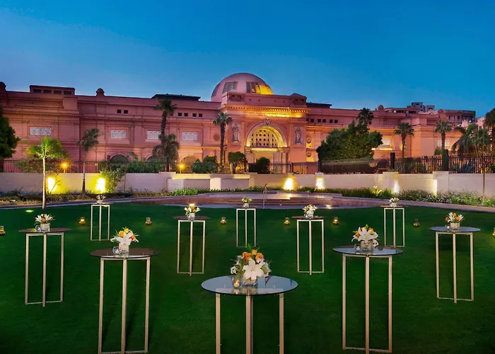 Nile Ritz-Carlton, Cairo