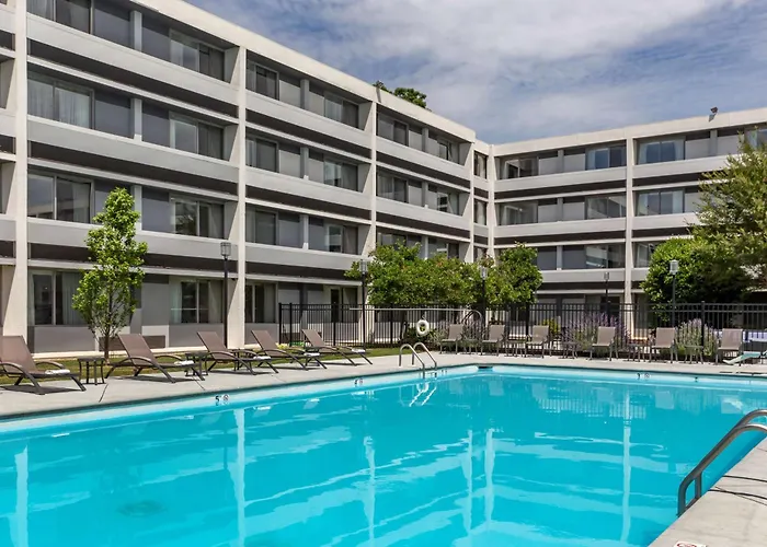 Best Western Plus University Inn