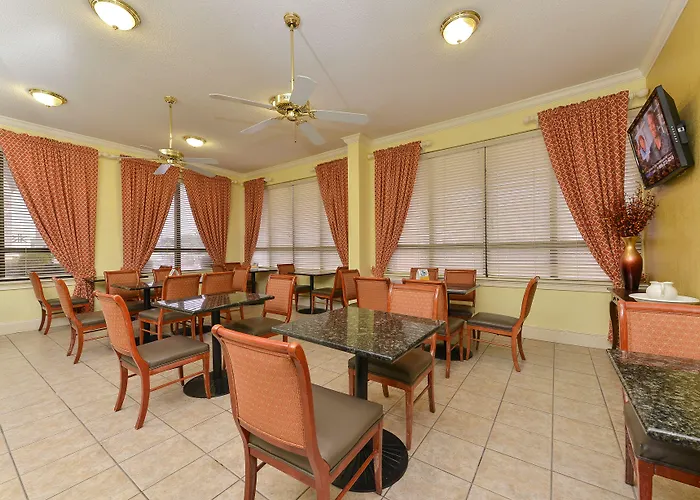 Quality Inn At The Mall - Valdosta
