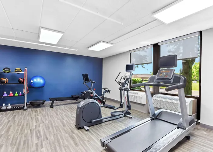 Hampton Inn Chicago-Naperville