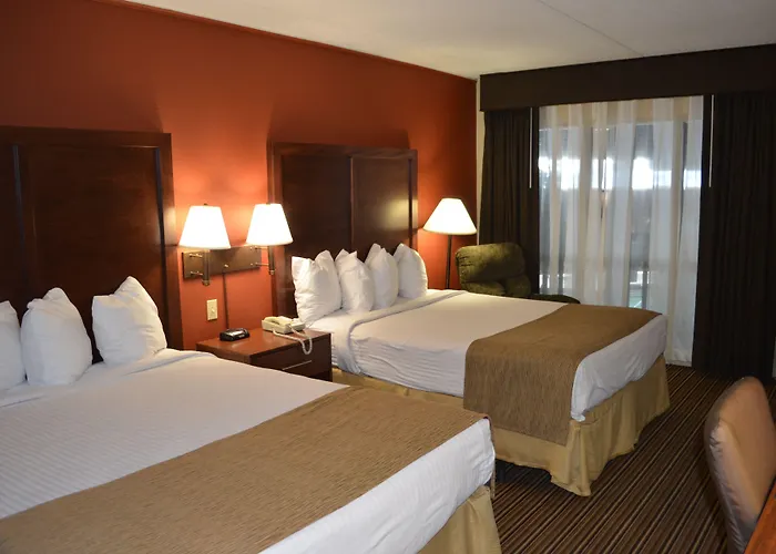 Crossroads Hotel & Event Center