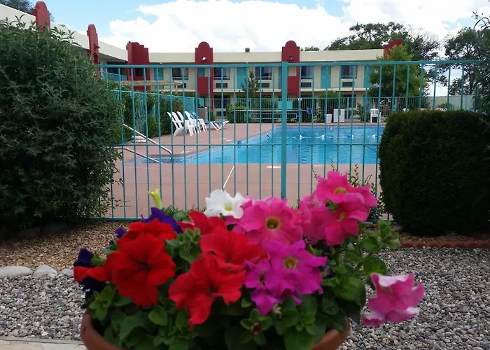Days Inn By Wyndham Santa Fe New Mexico