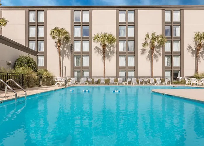 Wyndham Garden Summerville