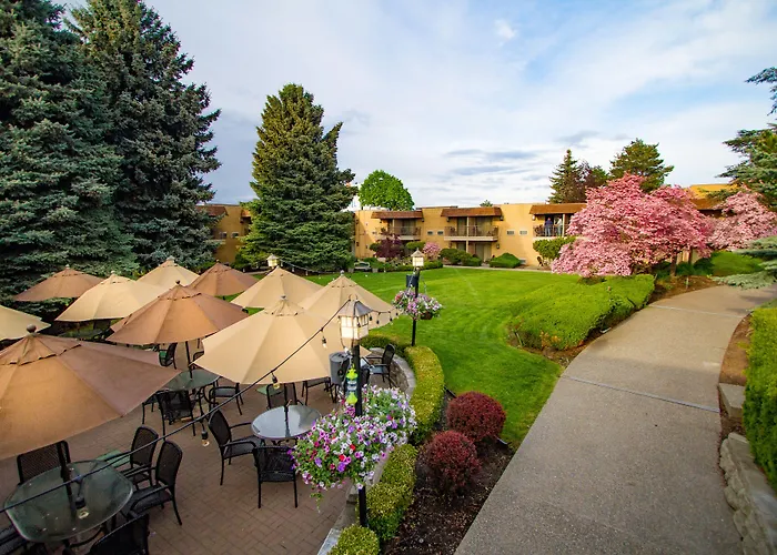 Mirabeau Park Hotel