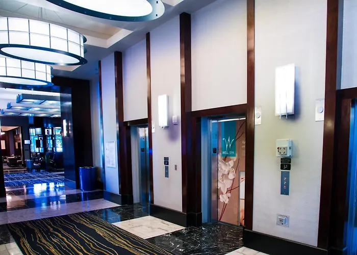 The Lapis Suite At Platinum Hotel