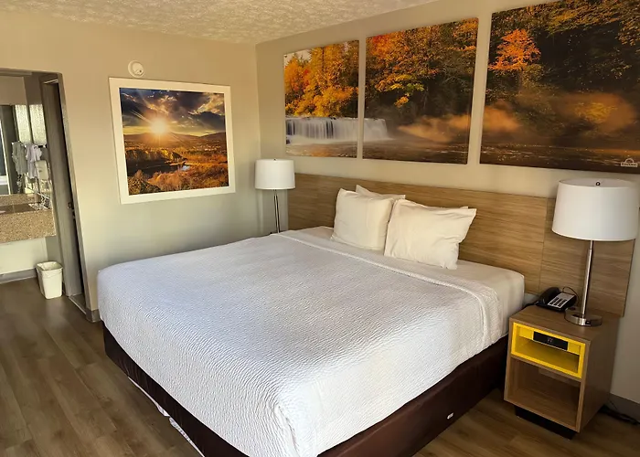 Days Inn By Wyndham Cookeville