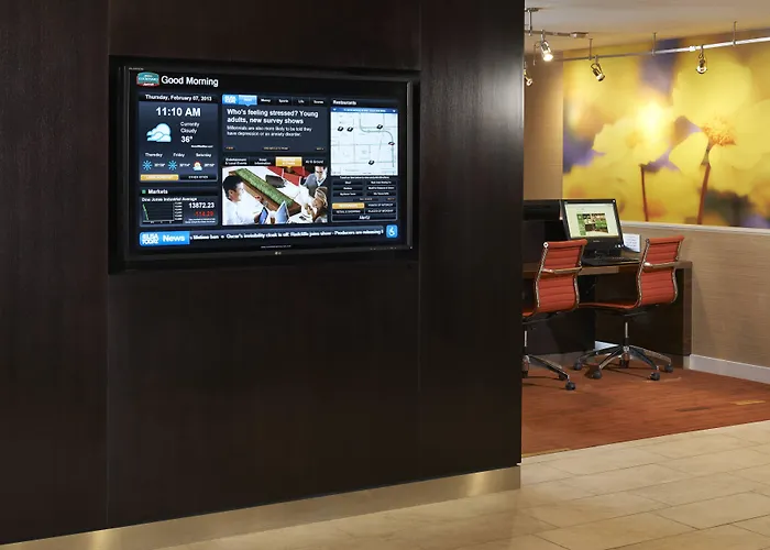 Courtyard By Marriott Detroit Troy Hotel